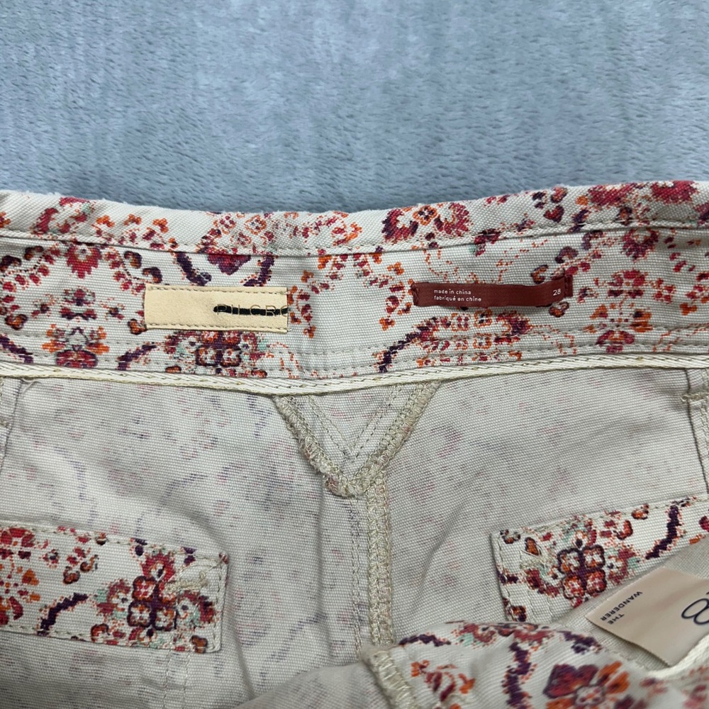 Anthropologie Pilcro The Wanderer Shorts Rose Tyrie Floral Button Fly 28 NEW - Picture 3 of 10